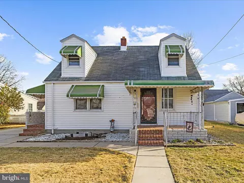 931 Lance Ave, Essex, MD 21221