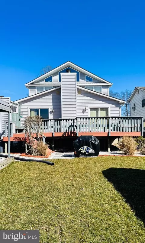 Exterior - 1304 Shore Rd, Middle River, MD 21220 photo 13 of 18