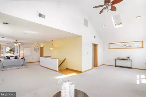Bedroom - 1304 Shore Rd, Middle River, MD 21220 photo 10 of 11
