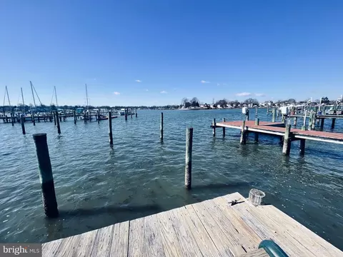 View/Area - 1304 Shore Rd, Middle River, MD 21220 photo 1 of 15