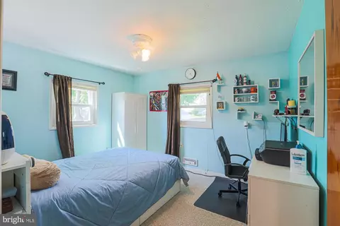 Bedroom - 6801 Chippewa Dr, Baltimore, MD 21209 photo 4 of 5