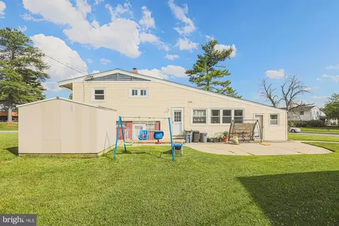Exterior - 6801 Chippewa Dr, Baltimore, MD 21209 photo 10 of 14