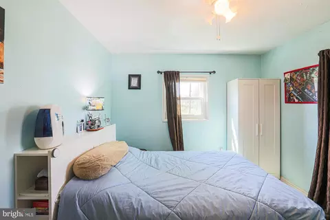 Bedroom - 6801 Chippewa Dr, Baltimore, MD 21209 photo 5 of 5