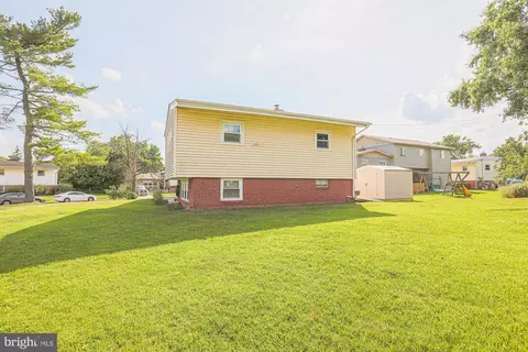 Exterior - 6801 Chippewa Dr, Baltimore, MD 21209 photo 13 of 14