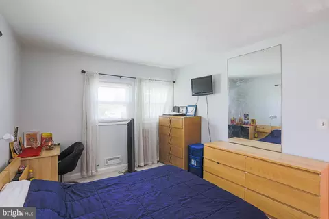 Bedroom - 6801 Chippewa Dr, Baltimore, MD 21209 photo 3 of 5