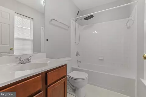 Bath - 800 Tipton Rd, Middle River, MD 21220 photo 1 of 3
