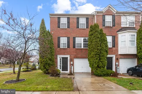 Exterior - 800 Tipton Rd, Middle River, MD 21220 photo 2 of 14