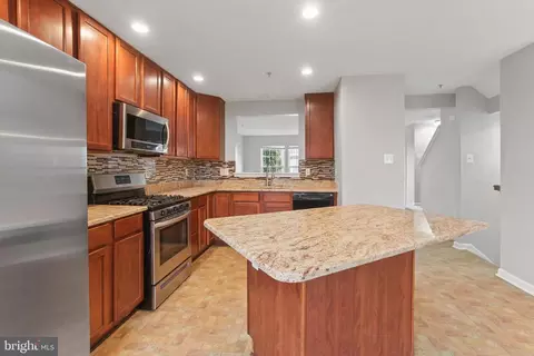 Kitchen - 800 Tipton Rd, Middle River, MD 21220 photo 3 of 4