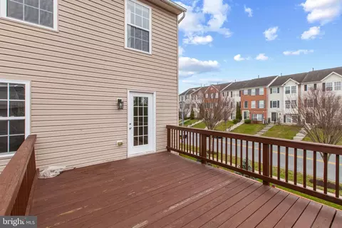 Exterior - 800 Tipton Rd, Middle River, MD 21220 photo 8 of 14
