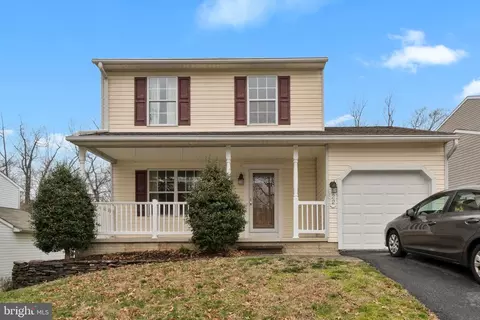22 Heavrin Ct, Nottingham, MD 21236