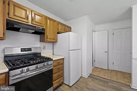 Kitchen - 29 Open Gate Ct, Nottingham, MD 21236 photo 4 of 4