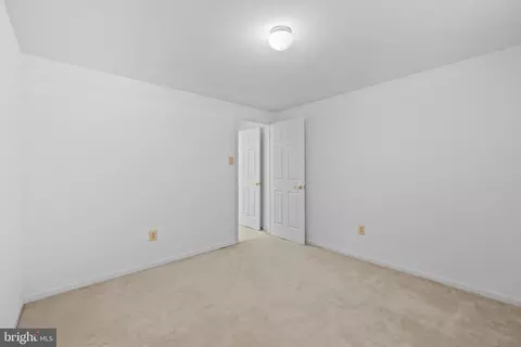 Bedroom - 29 Open Gate Ct, Nottingham, MD 21236 photo 4 of 4