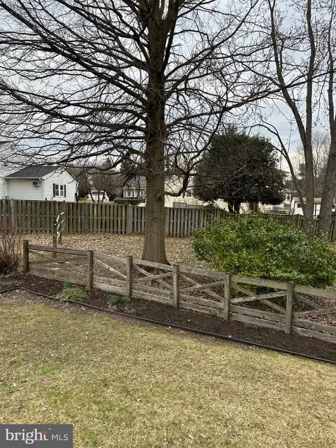 Exterior - 9112 Deviation Rd, Nottingham, MD 21236 photo 5 of 13