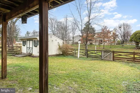Exterior - 9112 Deviation Rd, Nottingham, MD 21236 photo 13 of 13