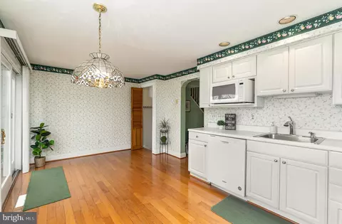 Kitchen - 9112 Deviation Rd, Nottingham, MD 21236 photo 2 of 6