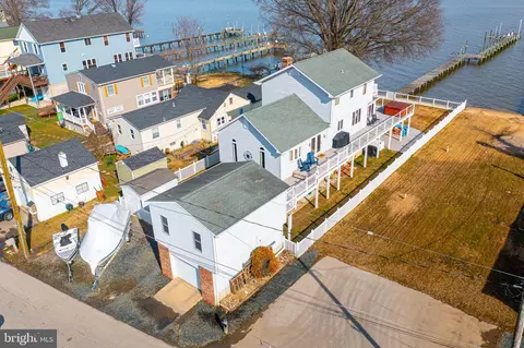 13113 E Greenbank Rd, Middle River, MD 21220