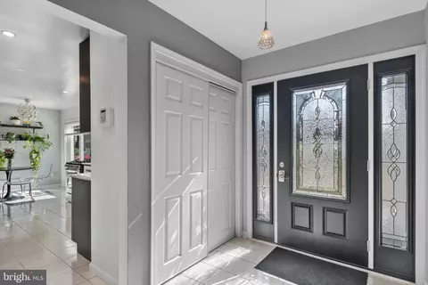 Entry Way - 2212 Shefflin Ct, Baltimore, MD 21209 photo 1 of 1