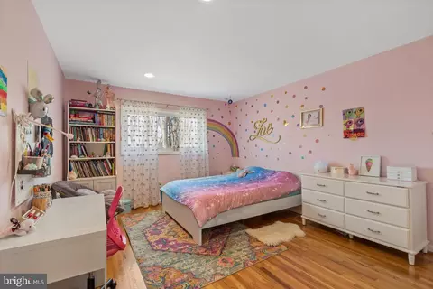 Bedroom - 2212 Shefflin Ct, Baltimore, MD 21209 photo 3 of 4