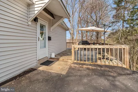 Exterior - 2212 Shefflin Ct, Baltimore, MD 21209 photo 6 of 11