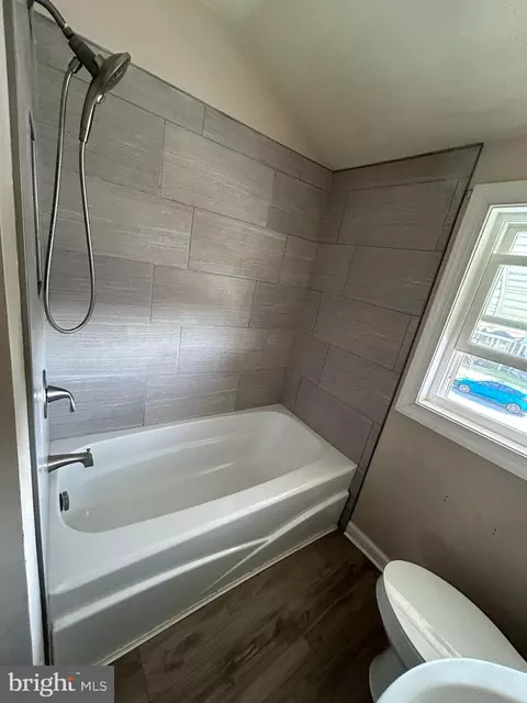 Bath - 1960 Wareham Rd, Dundalk, MD 21222 photo 3 of 3