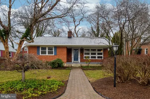 602 Farmhurst Rd, Pikesville, MD 21208