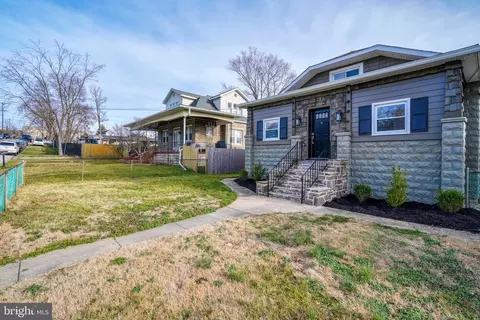 Exterior - 2215 Sulphur Spring Rd, Halethorpe, MD 21227 photo 3 of 8