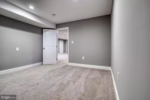 Bedroom - 2215 Sulphur Spring Rd, Halethorpe, MD 21227 photo 15 of 16
