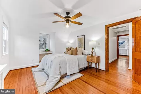 Bedroom - 640 Coleraine Rd, Baltimore, MD 21229 photo 2 of 3