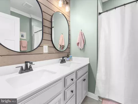 Bath - 511 Williams Ct, Middle River, MD 21220 photo 6 of 6