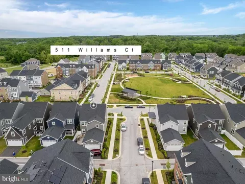 View/Area - 511 Williams Ct, Middle River, MD 21220 photo 3 of 5