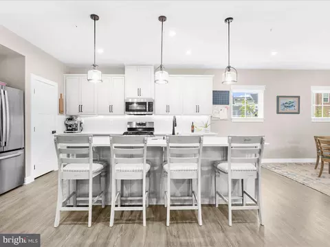 Kitchen - 511 Williams Ct, Middle River, MD 21220 photo 1 of 6