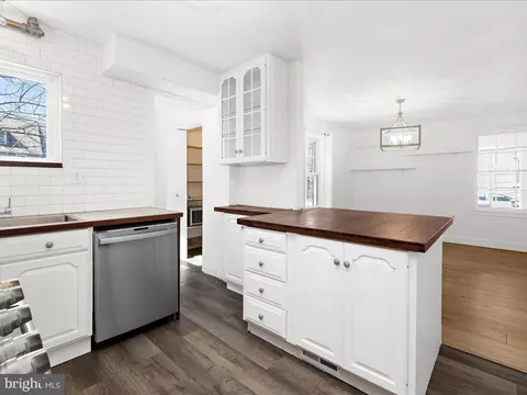 Kitchen - 4 Flagship, Dundalk, MD 21222 photo 7 of 7