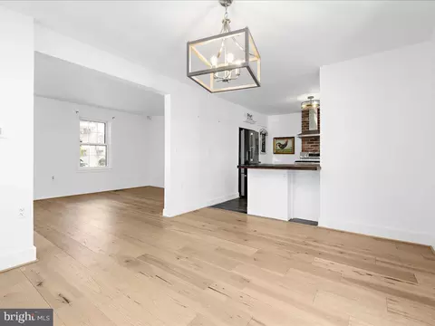 Dining - 4 Flagship, Dundalk, MD 21222 photo 1 of 1