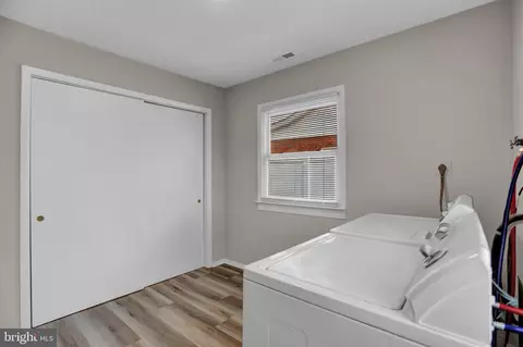 1407 3rd Rd, Middle River, MD 21220 photo 17