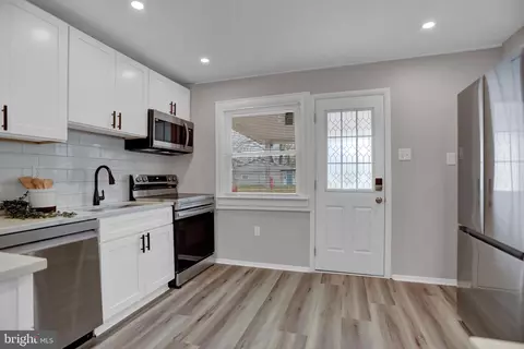 1407 3rd Rd, Middle River, MD 21220 photo 4