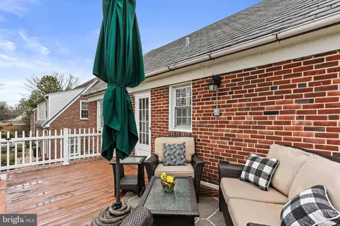 Exterior - 656 Regester Ave, Baltimore, MD 21212 photo 4 of 8