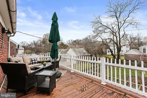 Exterior - 656 Regester Ave, Baltimore, MD 21212 photo 3 of 8