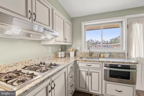 Kitchen - 6608 Chippewa Dr, Baltimore, MD 21209 photo 3 of 3