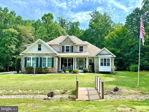 11 Over Ridge Ct, Kingsville, MD 21087
