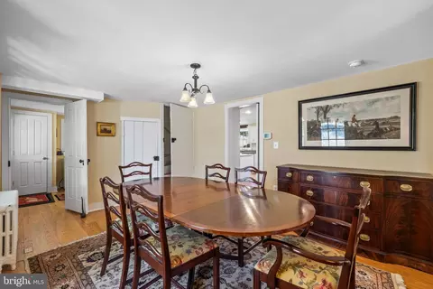Dining - 3229 Mount Zion Rd, Upperco, MD 21155 photo 4 of 5