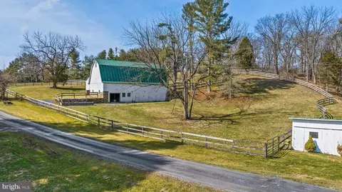 View/Area - 3229 Mount Zion Rd, Upperco, MD 21155 photo 5 of 10