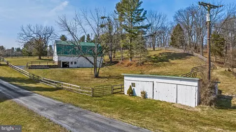 View/Area - 3229 Mount Zion Rd, Upperco, MD 21155 photo 6 of 10