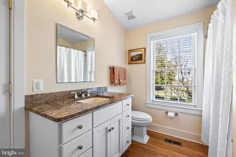 Bath - 3229 Mount Zion Rd, Upperco, MD 21155 photo 1 of 2