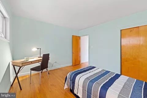 Bedroom - 6732 Glenkirk Rd, Baltimore, MD 21239 photo 4 of 6