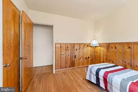 Bedroom - 6732 Glenkirk Rd, Baltimore, MD 21239 photo 6 of 6