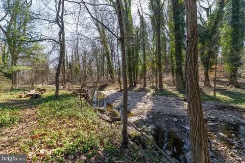 View/Area - 6732 Glenkirk Rd, Baltimore, MD 21239 photo 1 of 1