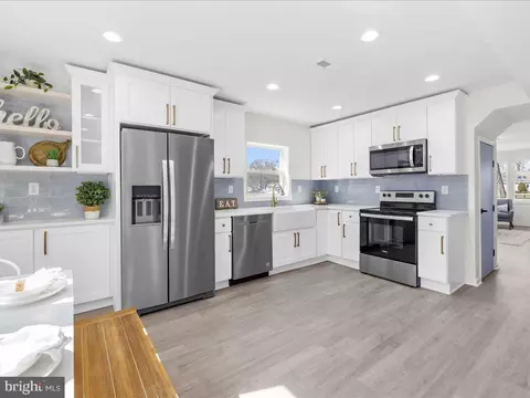 Kitchen - 3812 New Section Rd, Middle River, MD 21220 photo 1 of 3