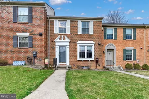 4 Castlebar Ct, Lutherville Timonium, MD 21093