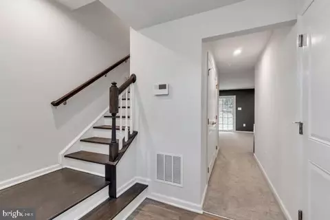 1833 Wind Gate Rd, Halethorpe, MD 21227 photo 2