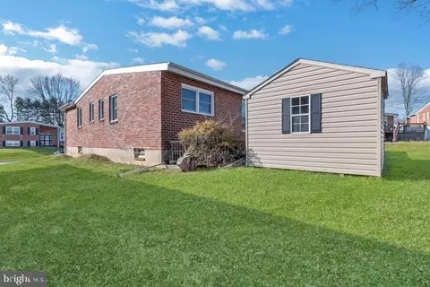 Exterior - 3306 Lauri Rd, Windsor Mill, MD 21244 photo 4 of 5